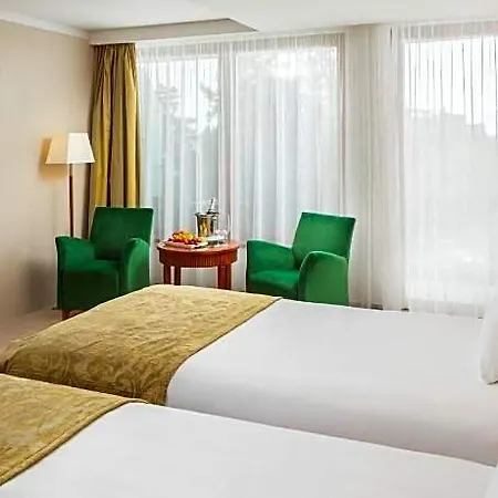 Silvanus Wellness And Conference Hotel