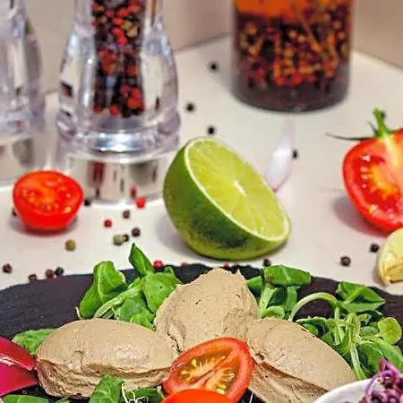 Silvanus Wellness And Conference Hotel